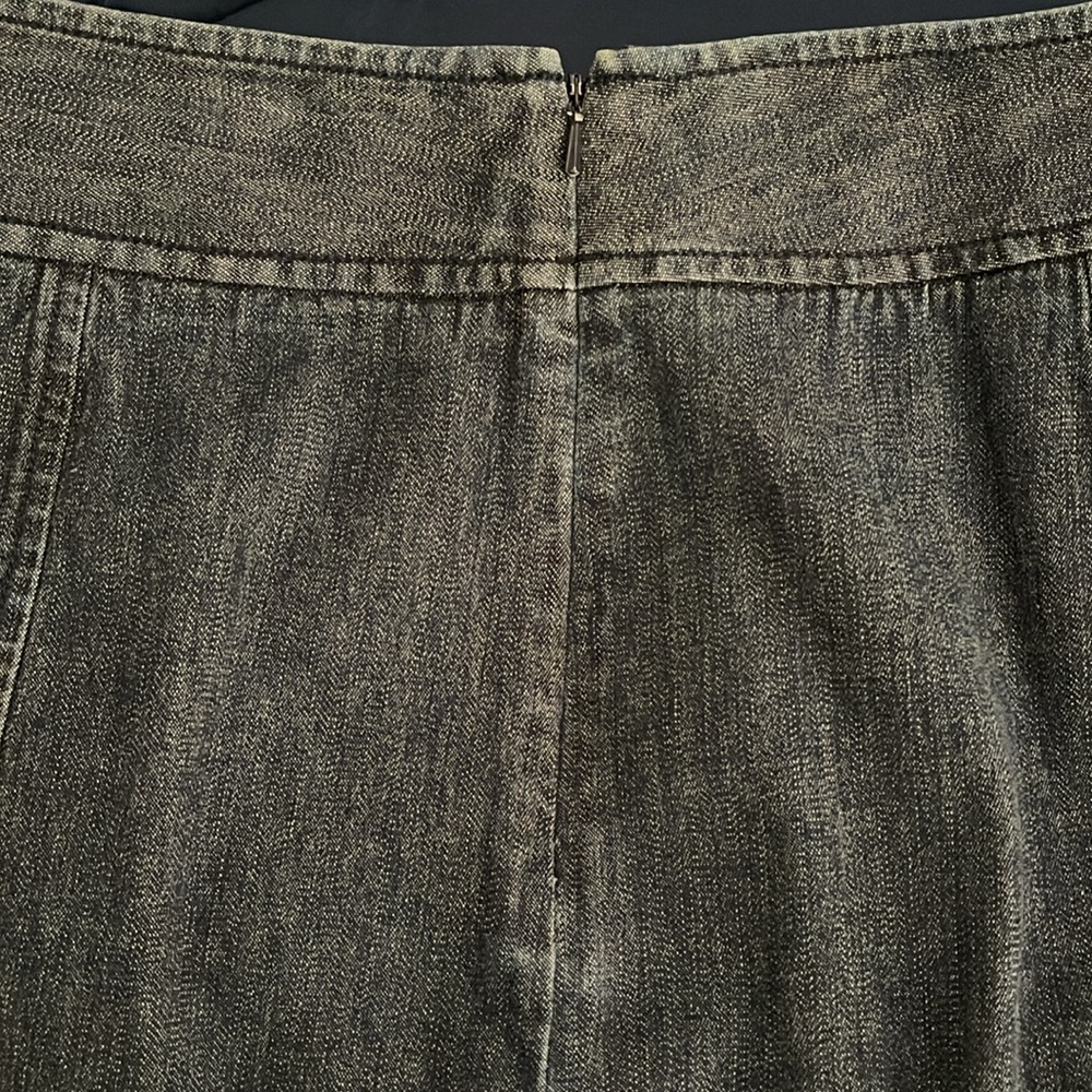Ann Taylor denim skirt size 8 - Picture 4 of 5